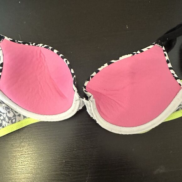 Victoria's Secret PINK Womens Bra T shirt Black Push Up 32b Underwired Cheetah - Picture 4 of 6